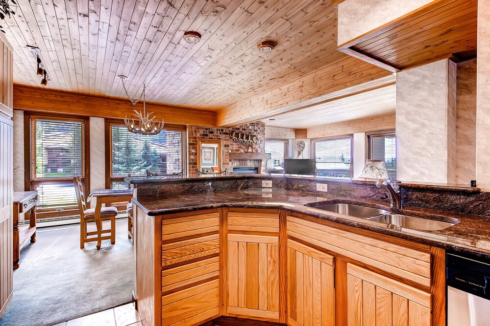 Standard Room, 2 Bedrooms, 2 Bathrooms - In-Room Kitchen