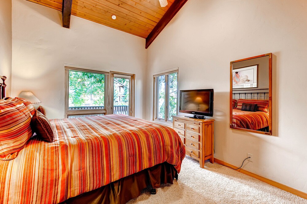 Standard Apartment, 2 Bedrooms - Guestroom