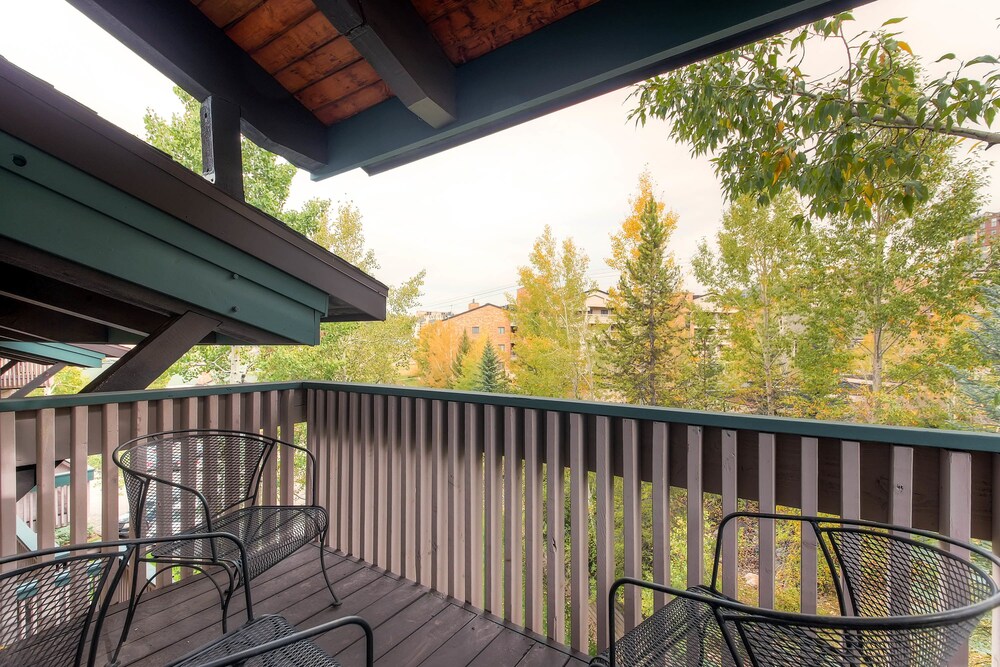 Standard Apartment, 2 Bedrooms - Balcony
