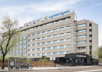 Hotel Front