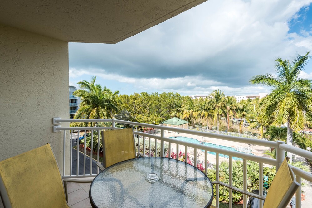 Condo, 2 Bedrooms - Balcony