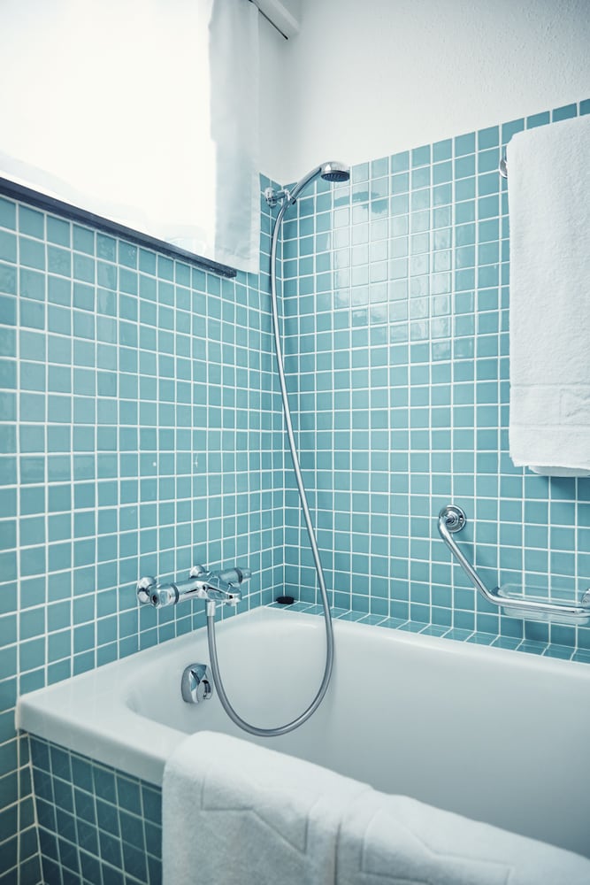 Cosy Apartment, 1 Bedroom - Bathroom