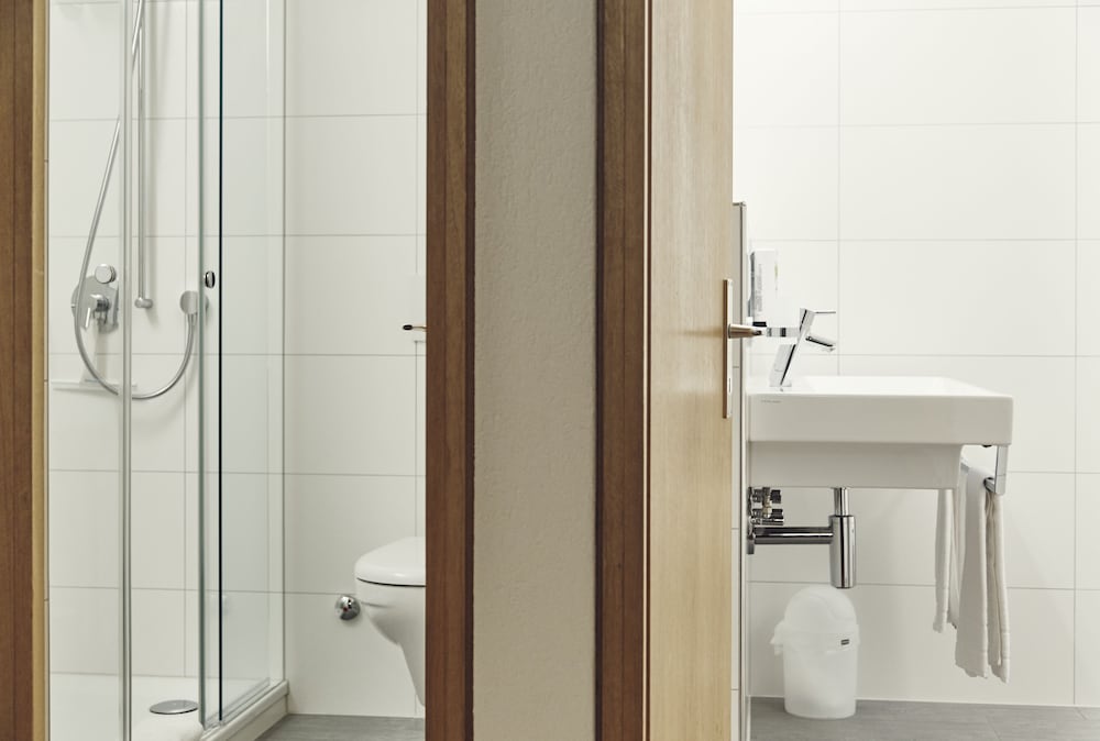 Panoramic Apartment, 3 Bedrooms - Bathroom