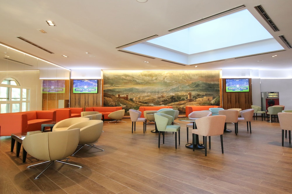 Hotel Bar