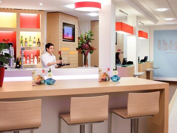 Hotel Bar