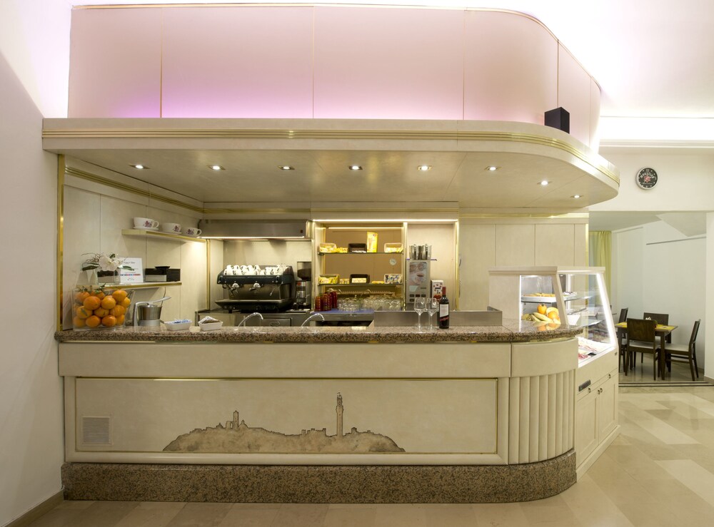 Snack Bar