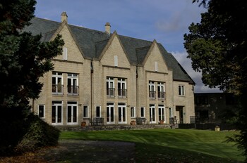 Hotel Front