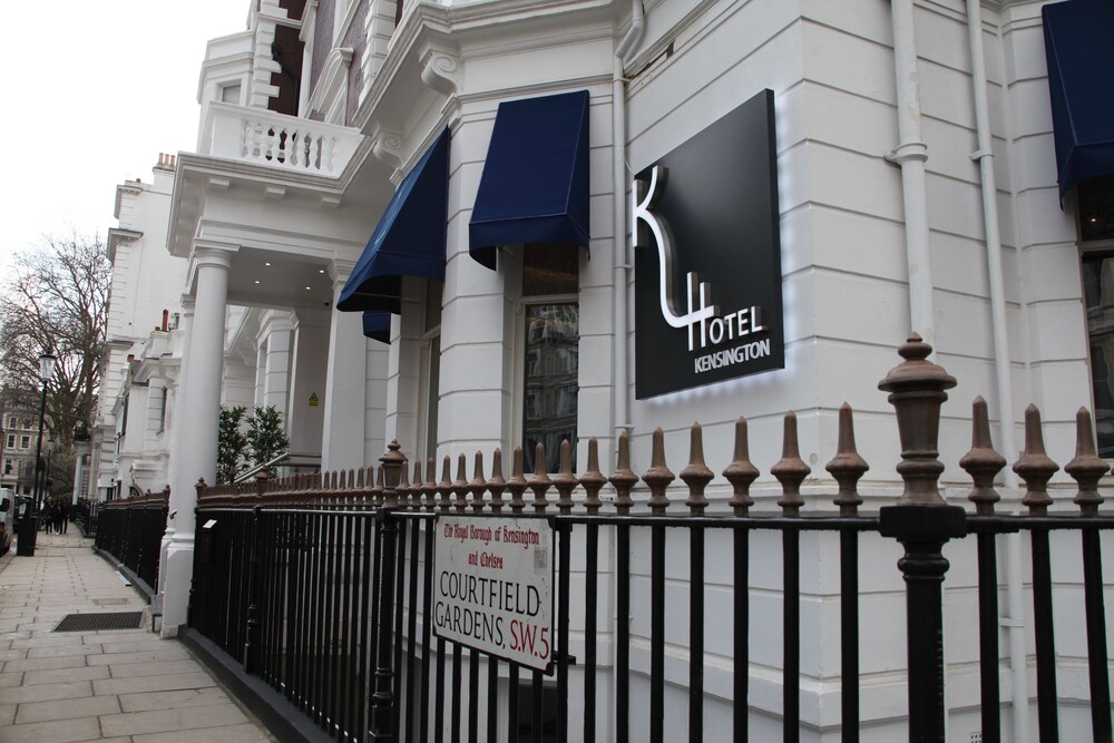 Hotel Front