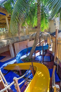 Childrens Play Area - Outdoor