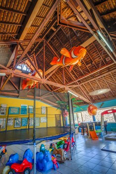 Childrens Play Area - Indoor