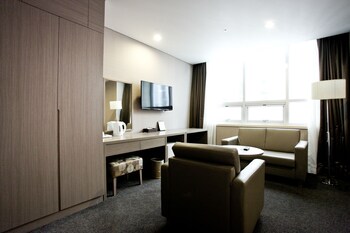 Guestroom