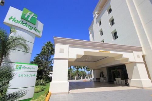 Holiday Inn Convention Center