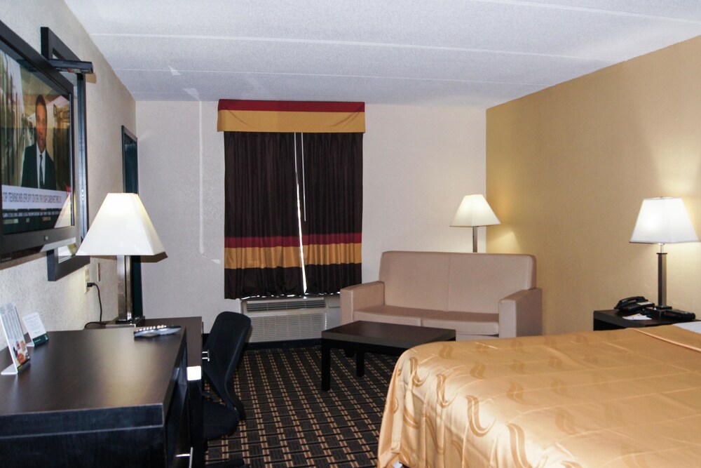 Guestroom