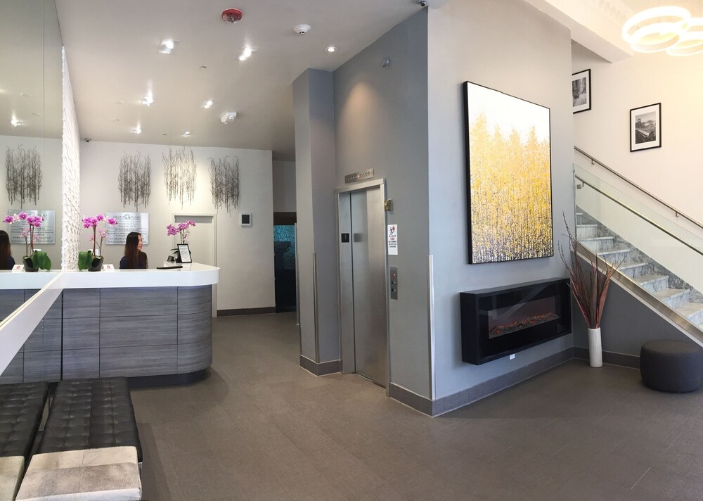 Concierge Desk