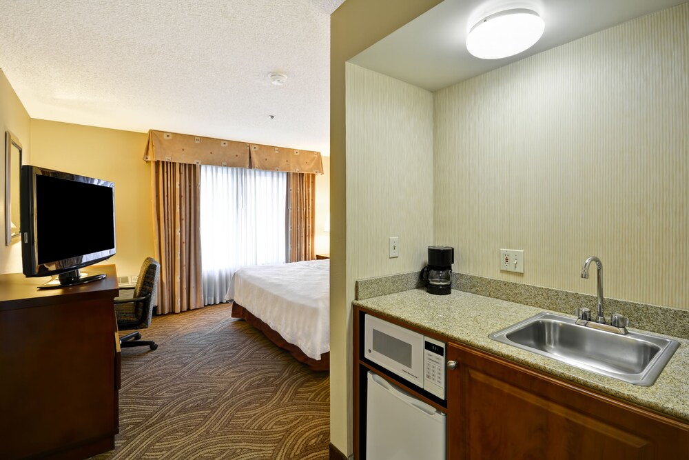 In-Room Kitchenette