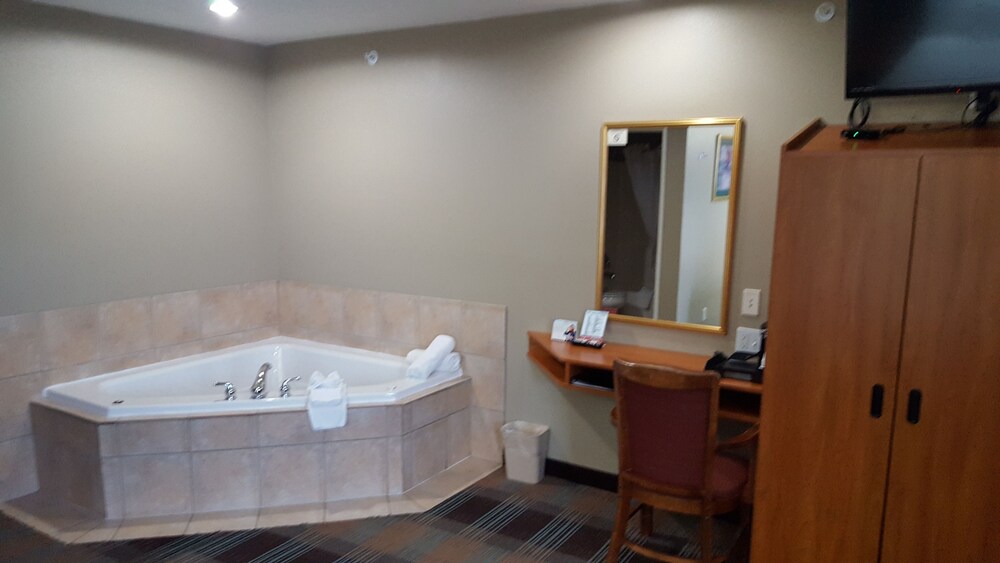 Jetted Tub