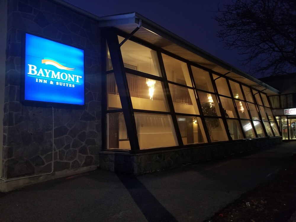 Hotel Front - Evening/Night