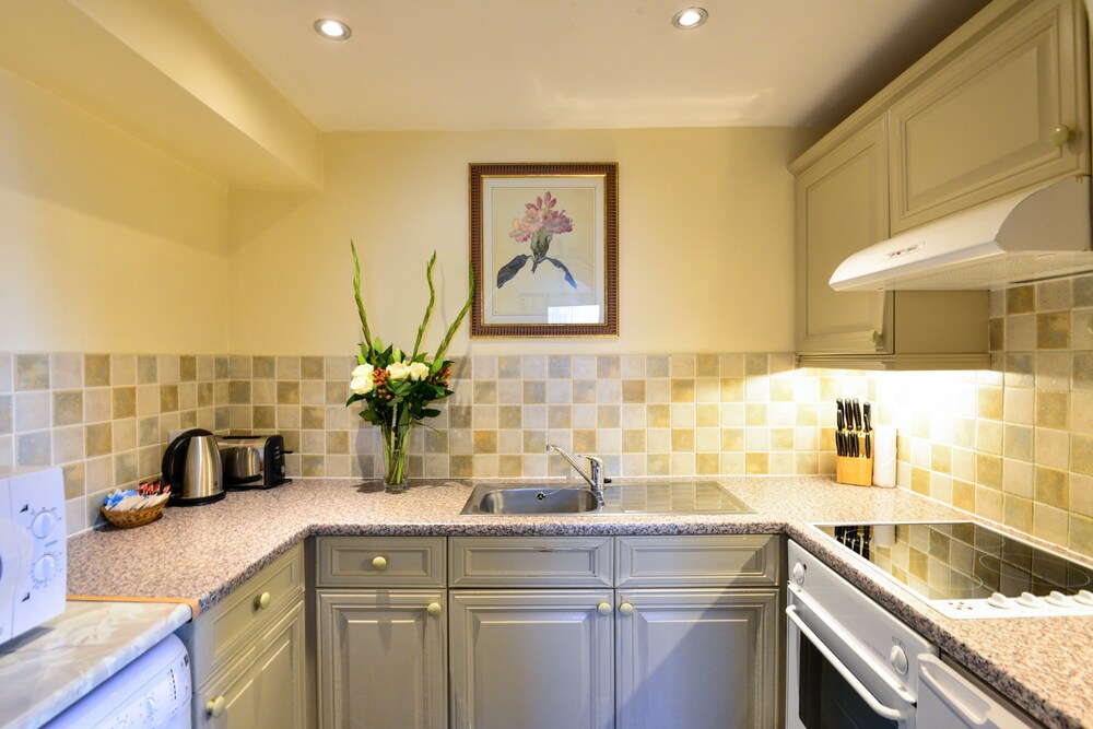 Standard Apartment, 2 Bedrooms - Guestroom