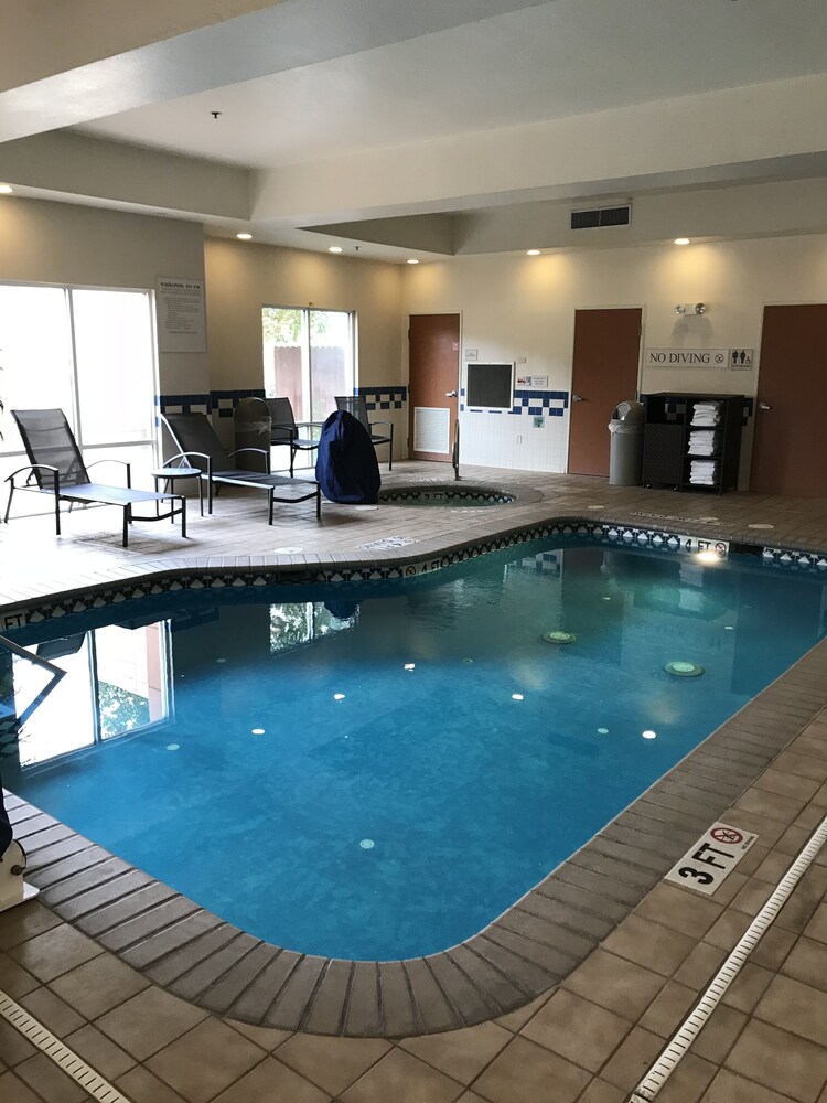 Indoor/Outdoor Pool