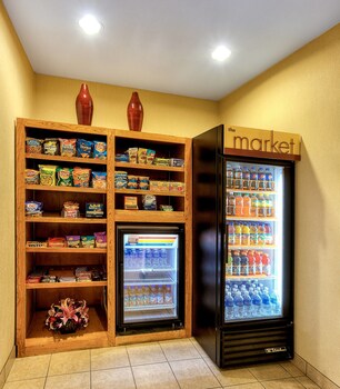 Snack Bar