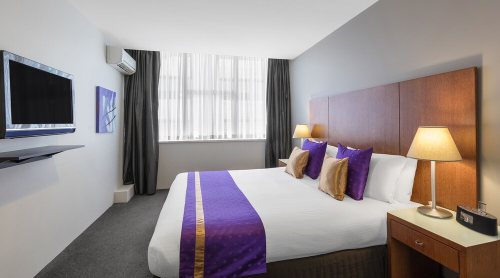 One Bedroom Apartment - Guestroom