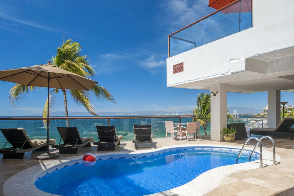 Suite, 3 Bedrooms