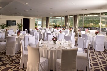 Hotel Lounge