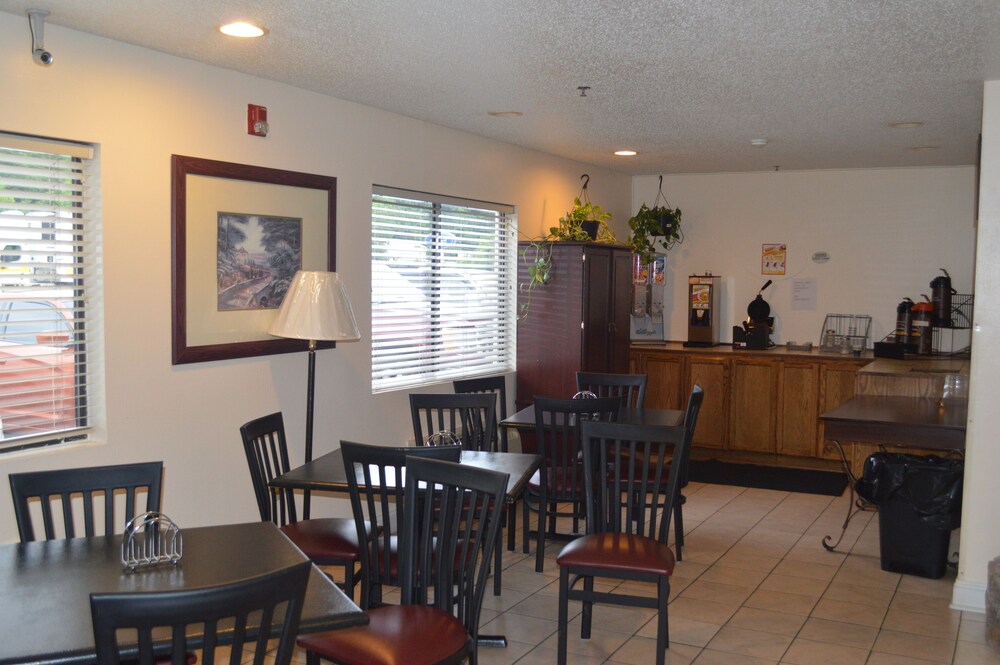Snack Bar