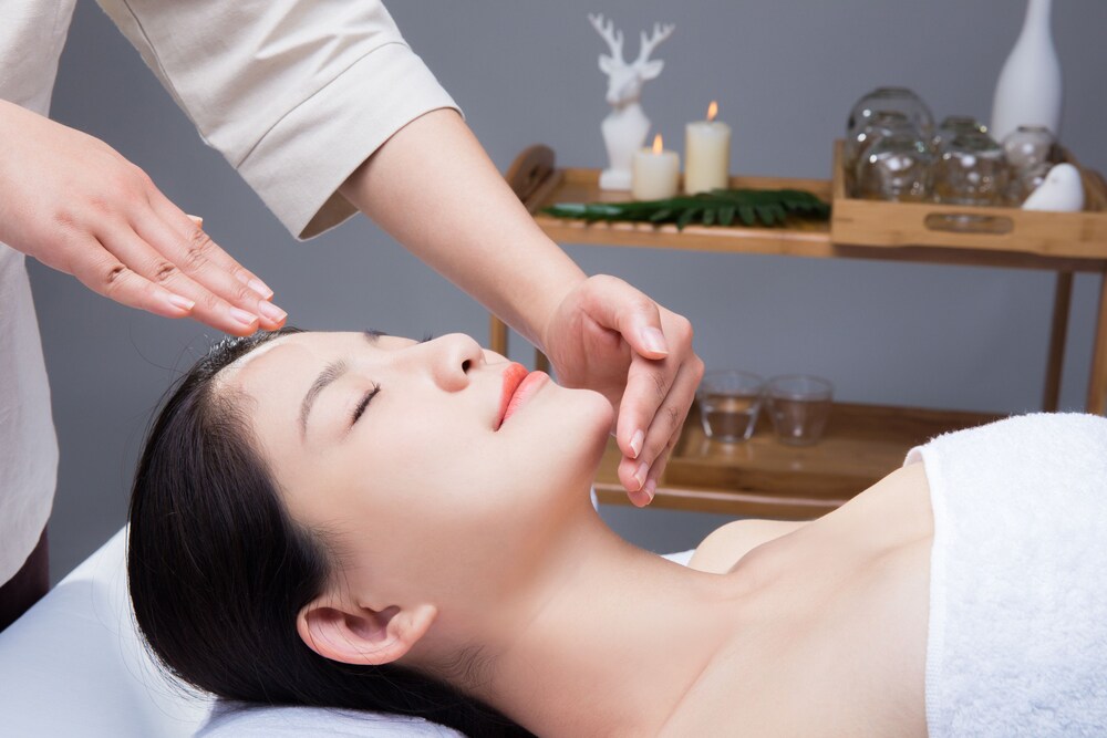 Facial