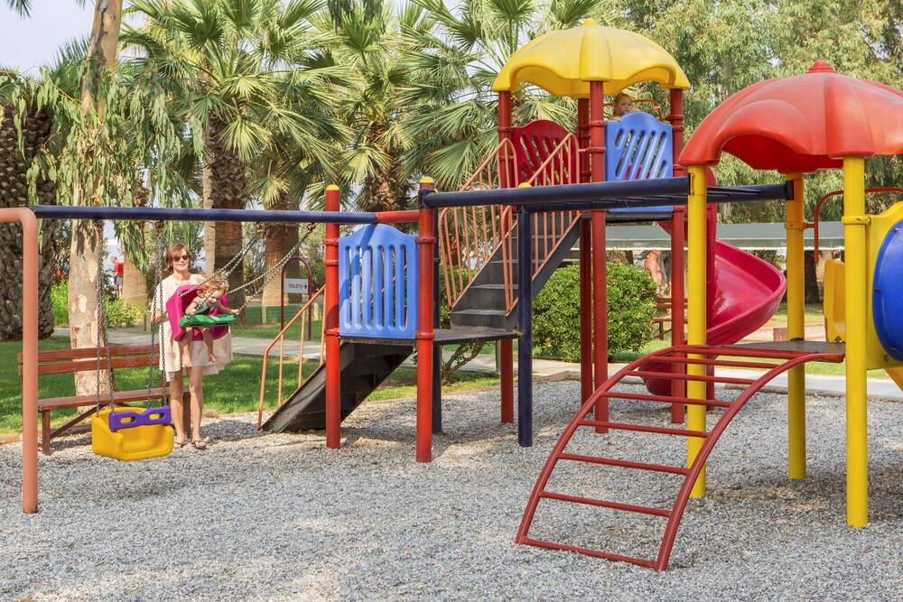 Childrens Play Area - Outdoor