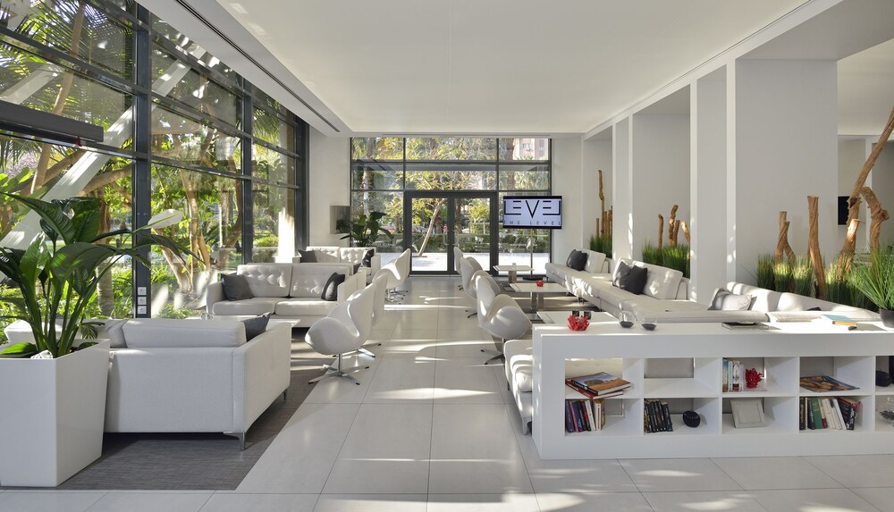 Executive Lounge
