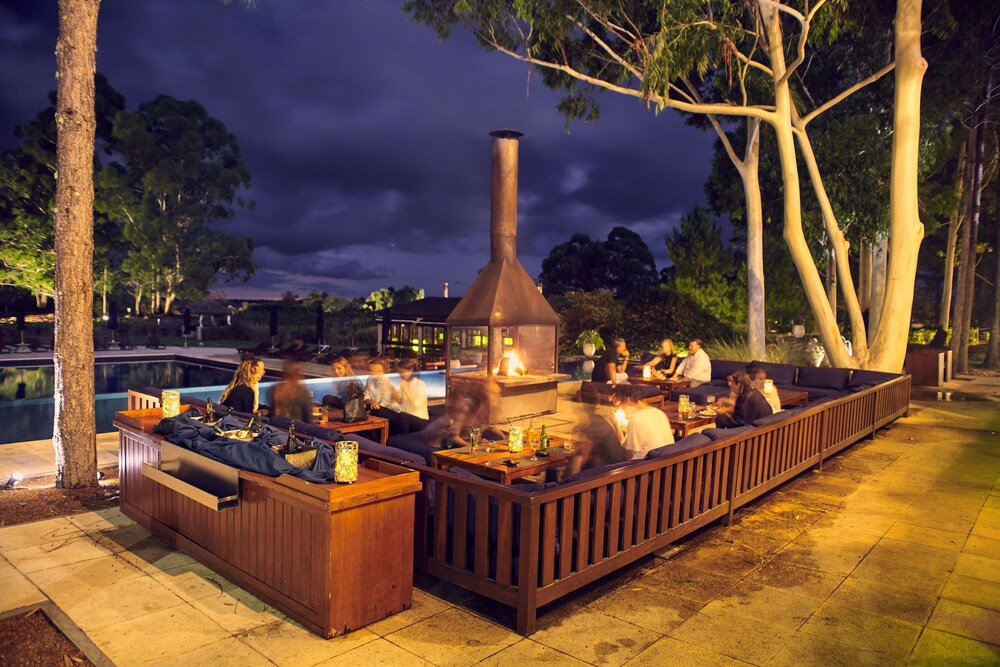 Poolside Bar
