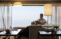 Executive Suite, 1 King Bed, Business Lounge Access
