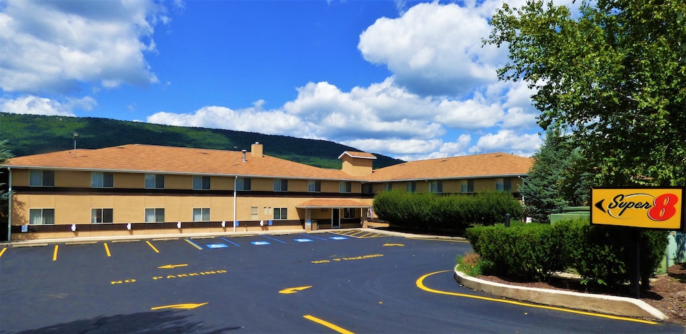 Hotel Front