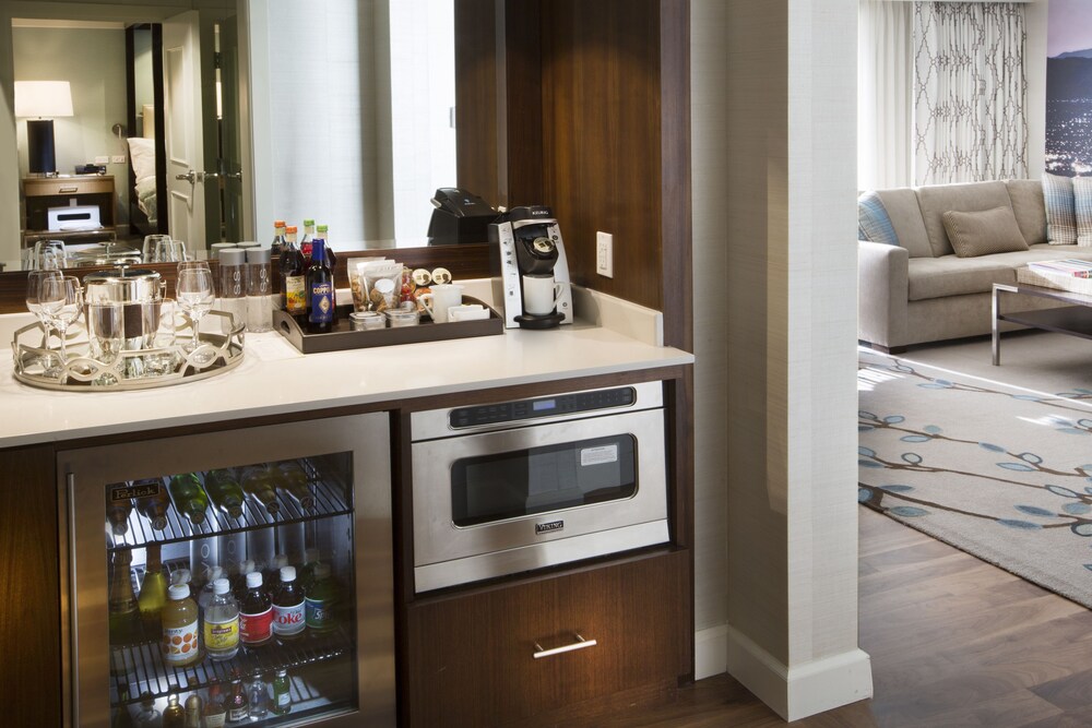Minibar