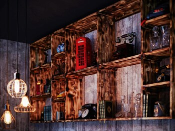 Hotel Bar
