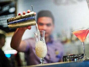 Hotel Bar