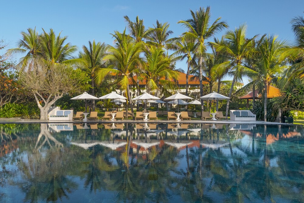 Infinity Pool