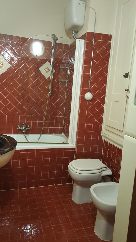 Apartment, 1 Bedroom (4 Pax) - Bathroom