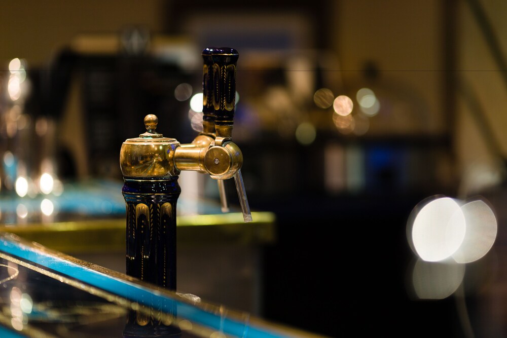 Hotel Bar