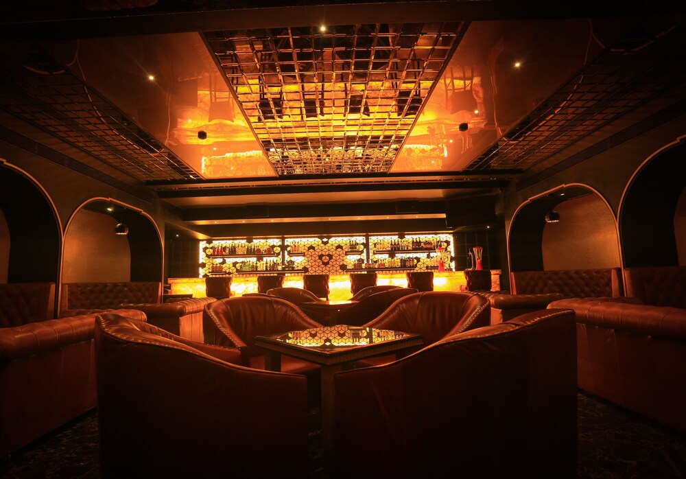 Hotel Bar