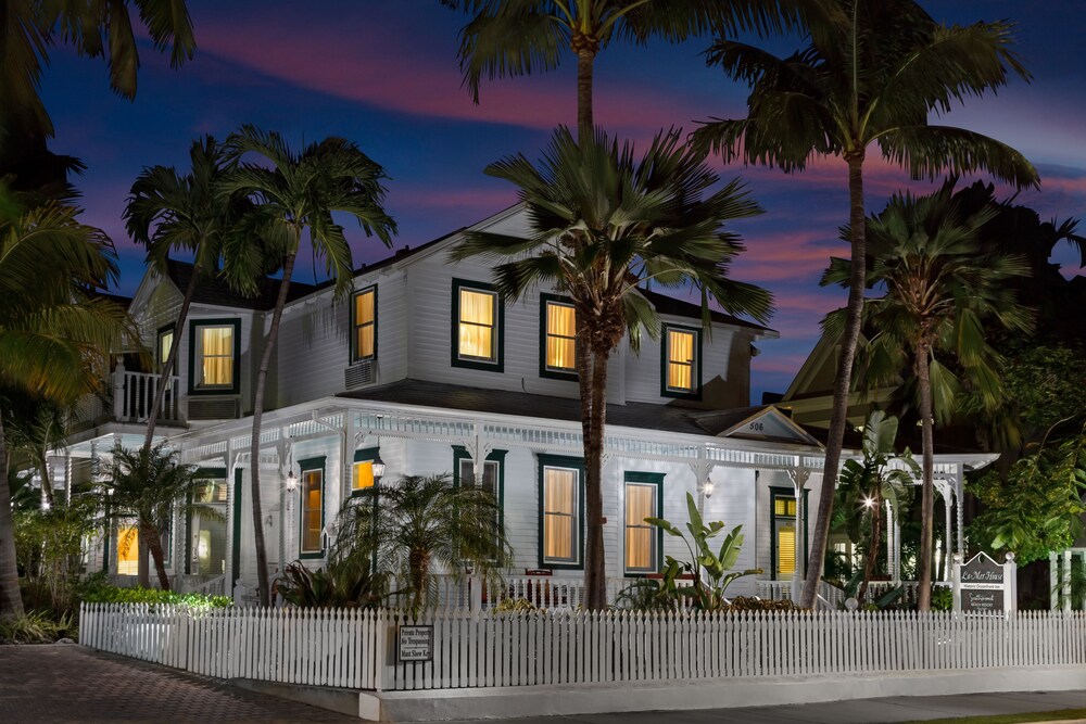 Exterior, Southernmost Beach Resort