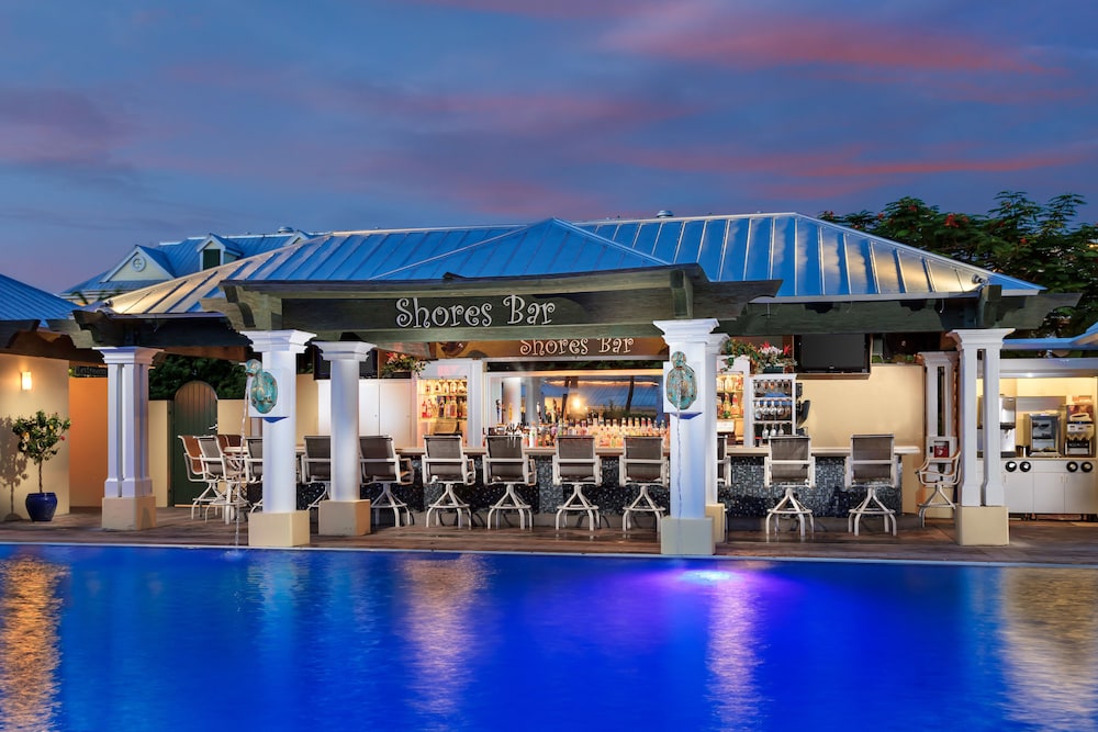 Poolside bar, Southernmost Beach Resort