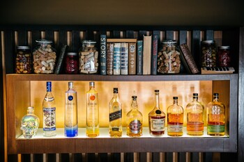 Hotel Lounge