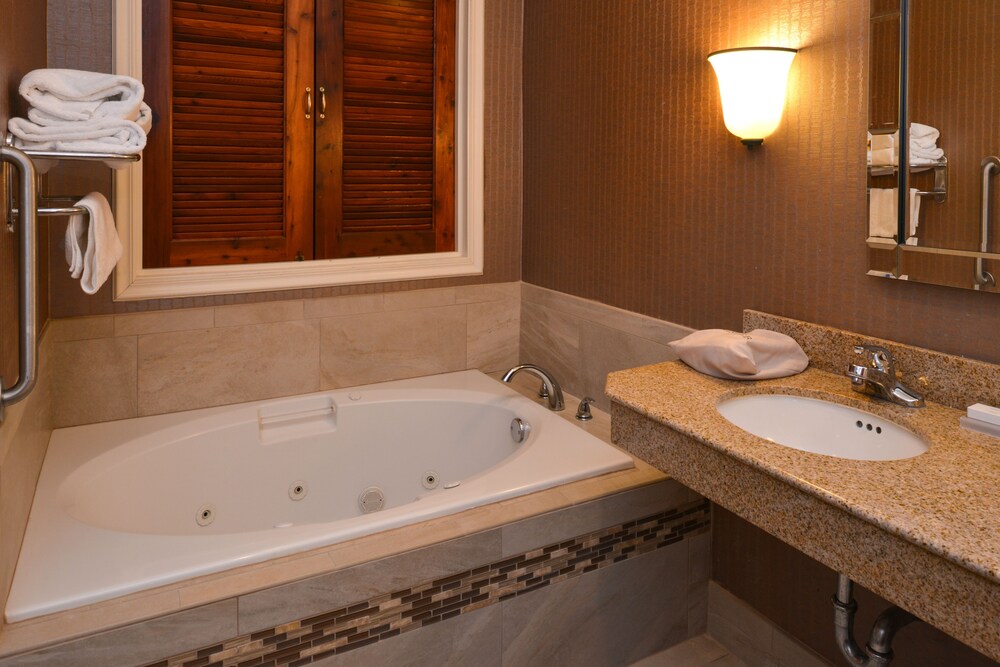 Jetted Tub