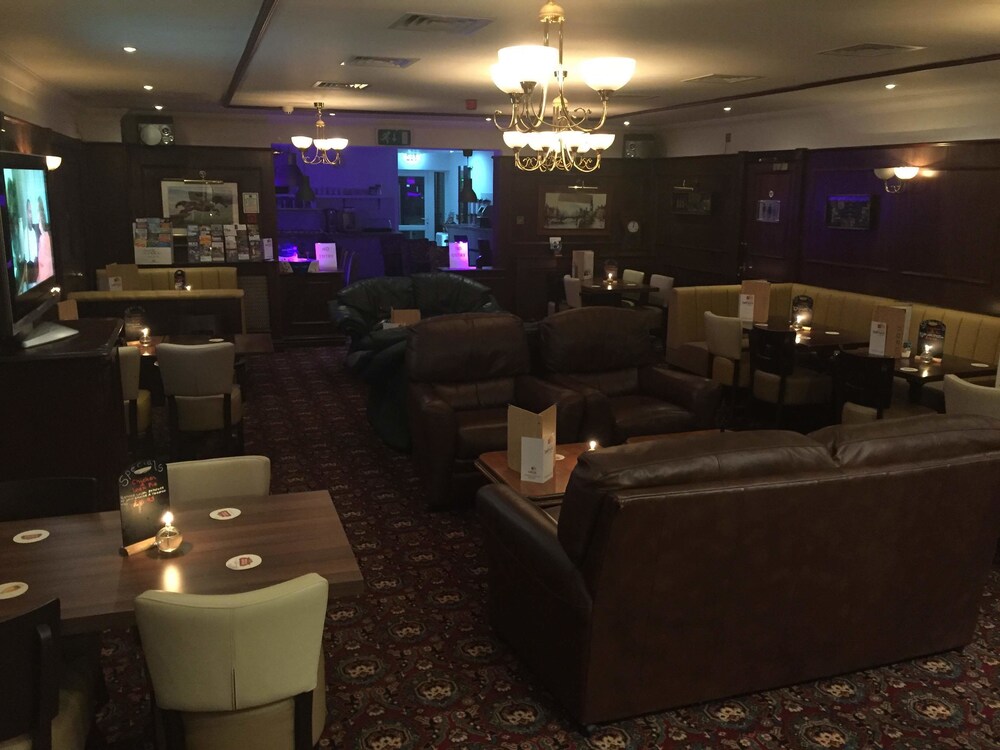 Hotel Lounge