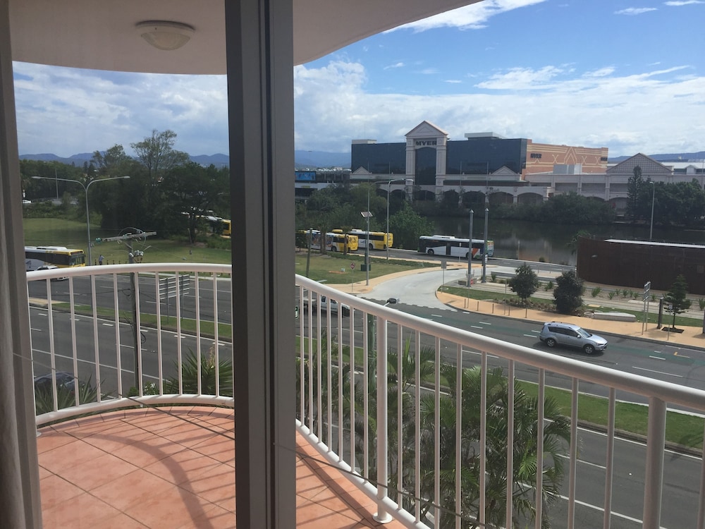 2 Bedroom Value - Guestroom View