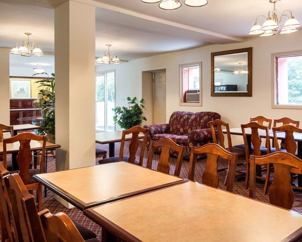 Salle de petit-déjeuner