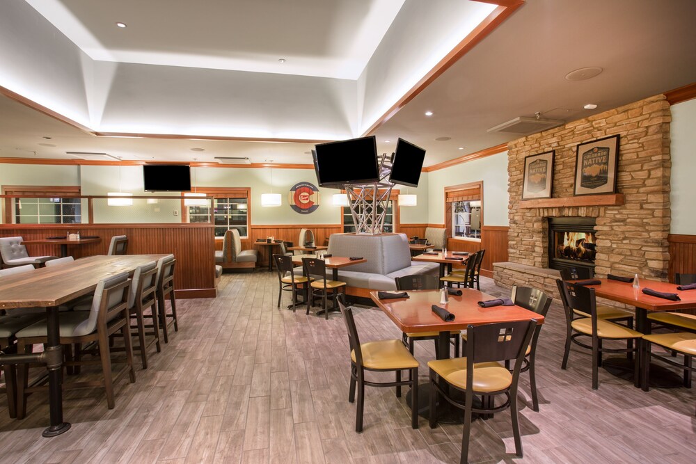 Hotel Bar