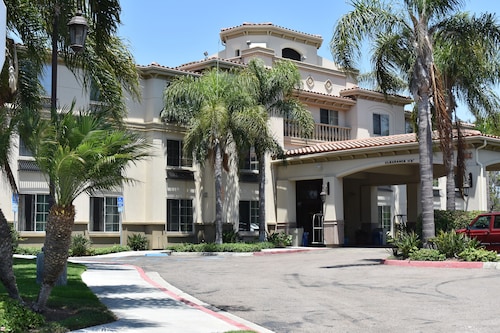 Carlsbad Suites